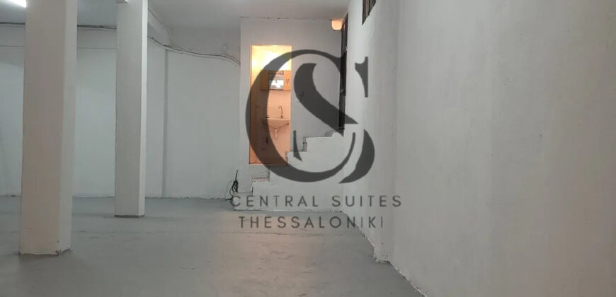 Πωλείται επαγγελματικός χώρος στον Βαρδάρη 145τ.μ. 35.000€