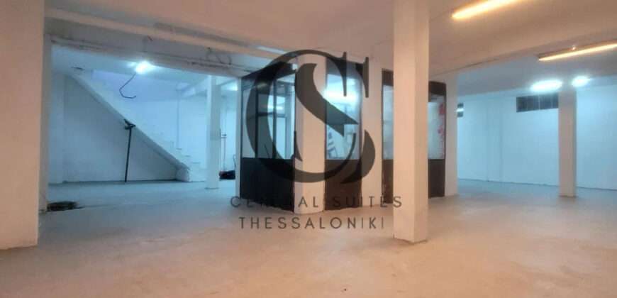 Πωλείται επαγγελματικός χώρος στον Βαρδάρη 145τ.μ. 35.000€