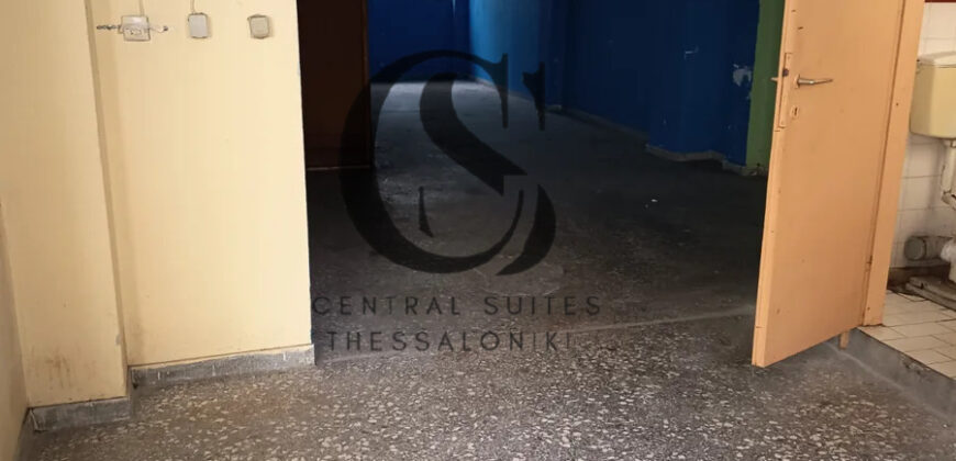 Ενοικιάζεται επαγγελματικός χώρος Κ.ΤΟΥΜΠΑ 160τ.μ. 450€