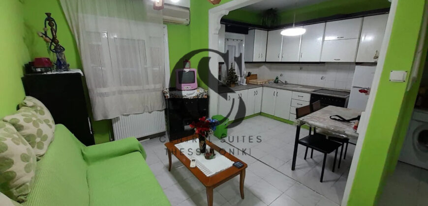 Ενοικιάζεται διαμέρισμα στο Φάληρο 52τ.μ. 370€