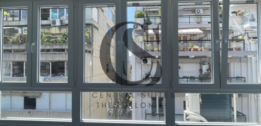 Πωλείται στο ΚΕΝΤΡΟ συγκρότημα 4 διαμερισμάτων 250.000€ το καθένα