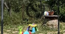 Πωλείται Μονοκατοικία στην ΑΓ.ΤΡΙΑΔΑ 100τ.μ.και 600τ.μ. κήπο 250.000€