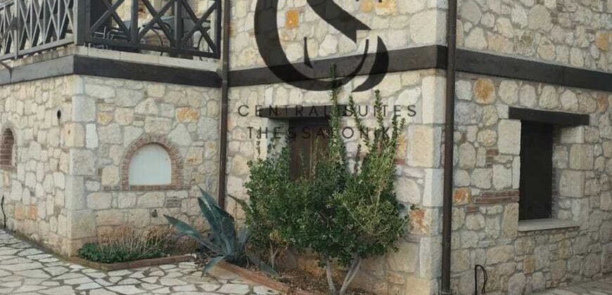 Πωλείται Πέτρινη Μεζονέτα 95 τ.μ. στα Ψακούδια Χαλκιδικής – 100 μ. από τη Θάλασσα 299.000€