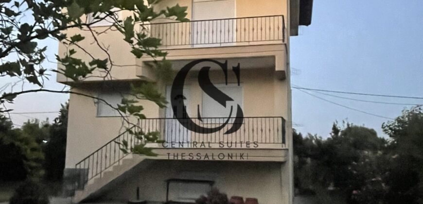 Πωλούνται 2 μεζονέτες στην ΠΛΑΚΑ ΛΙΤΟΧΩΡΟΥ 65τ.μ. 260.000