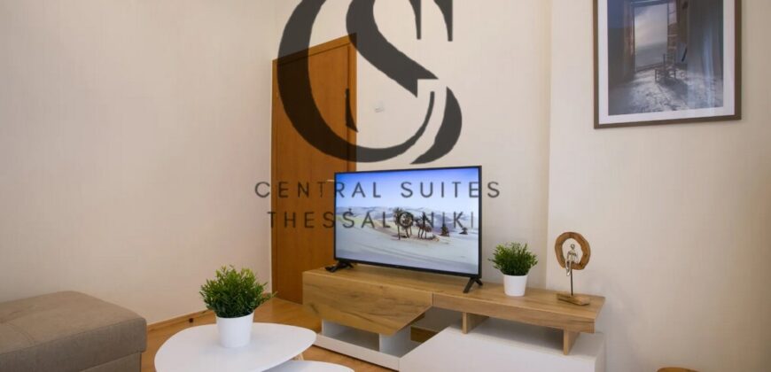 Ενοικιάζεται πλήρως ανακαινισμένο & επιπλωμένο διαμέρισμα 49 τ.μ. στο Κέντρο Θεσσαλονίκης – 900€/μήνα