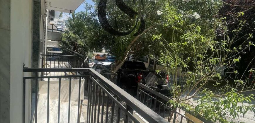 ΕΝΟΙΚΙΑΖΕΤΑΙ Ανακαινισμένο Επιπλωμένο Διαμέρισμα 45 τ.μ. στην Τριανδρία – 450€/μήνα