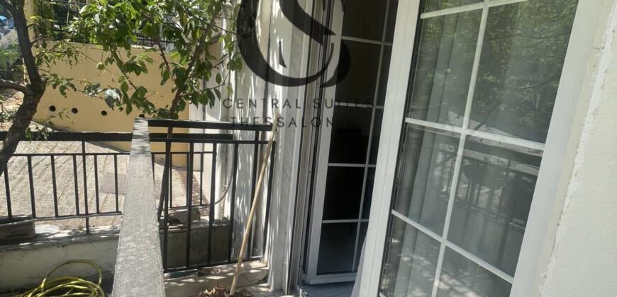 ΕΝΟΙΚΙΑΖΕΤΑΙ Ανακαινισμένο Επιπλωμένο Διαμέρισμα 45 τ.μ. στην Τριανδρία – 450€/μήνα