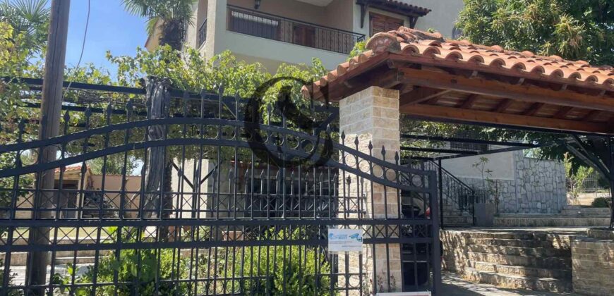 Πωλείται Εντυπωσιακή Μονοκατοικία 300 τ.μ. στην Όσσα Λαγκαδά – 340.000€