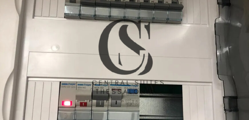 Ενοικιάζεται Πλήρως Ανακαινισμένο Studio 27 τ.μ. – Κέντρο Θεσσαλονίκης Τιμή: 420€/μήνα