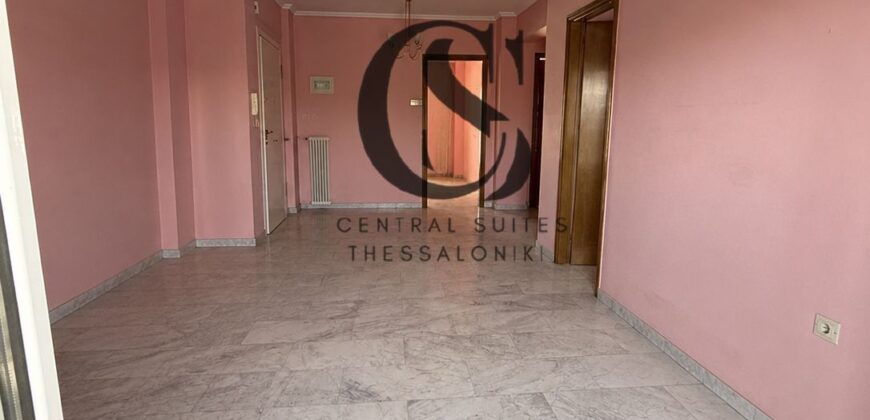 Πωλείται όμορφο διαμέρισμα 91 τ.μ. στο κέντρο της Θεσσαλονίκης – 190.000€