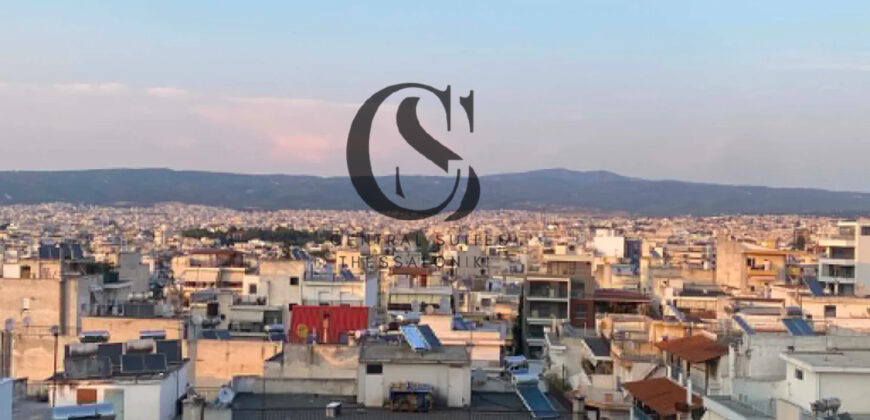 Πωλείται Εξαιρετικό Ρετιρέ 120 τ.μ. με Πανοραμική Θέα – Κέντρο Καλαμαριάς | €430.000