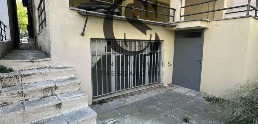 Πωλείται Ημιυπόγεια Αποθήκη 50 τ.μ. – Καραμπουρνάκι, Καλαμαριά 33.000€