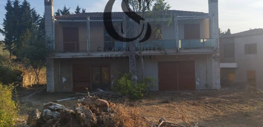 ΠΩΛΕΙΤΑΙ ΣΤΗΝ ΚΑΛΛΙΘΕΑ ΧΑΛΚΙΔΙΚΗΣ ΣΥΓΚΡΟΤΗΜΑ 6 ΜΕΖΟΝΕΤΩΝ ΣΥΝΟΛΙΚΗ ΕΠΙΦΑΝΕΙΑ 720τ.μ.– 1.200.000€