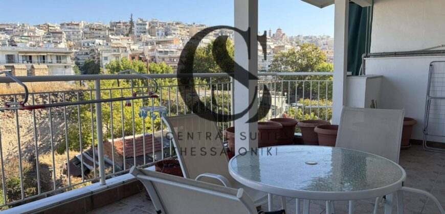 Πωλείται πλήρως ανακαινισμένο & επιπλωμένο διαμέρισμα 79 τ.μ. στο κέντρο Θεσσαλονίκης – 165.000€